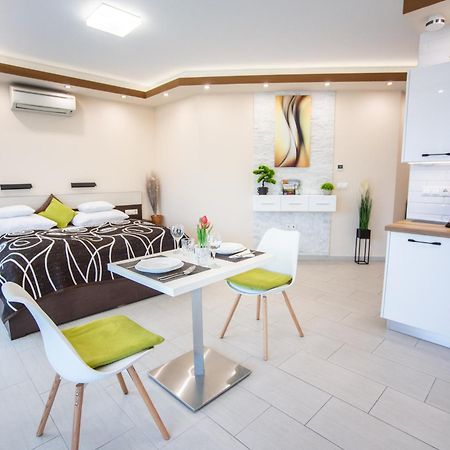 Nemeth Apartmanok Sarvar Ngoại thất bức ảnh