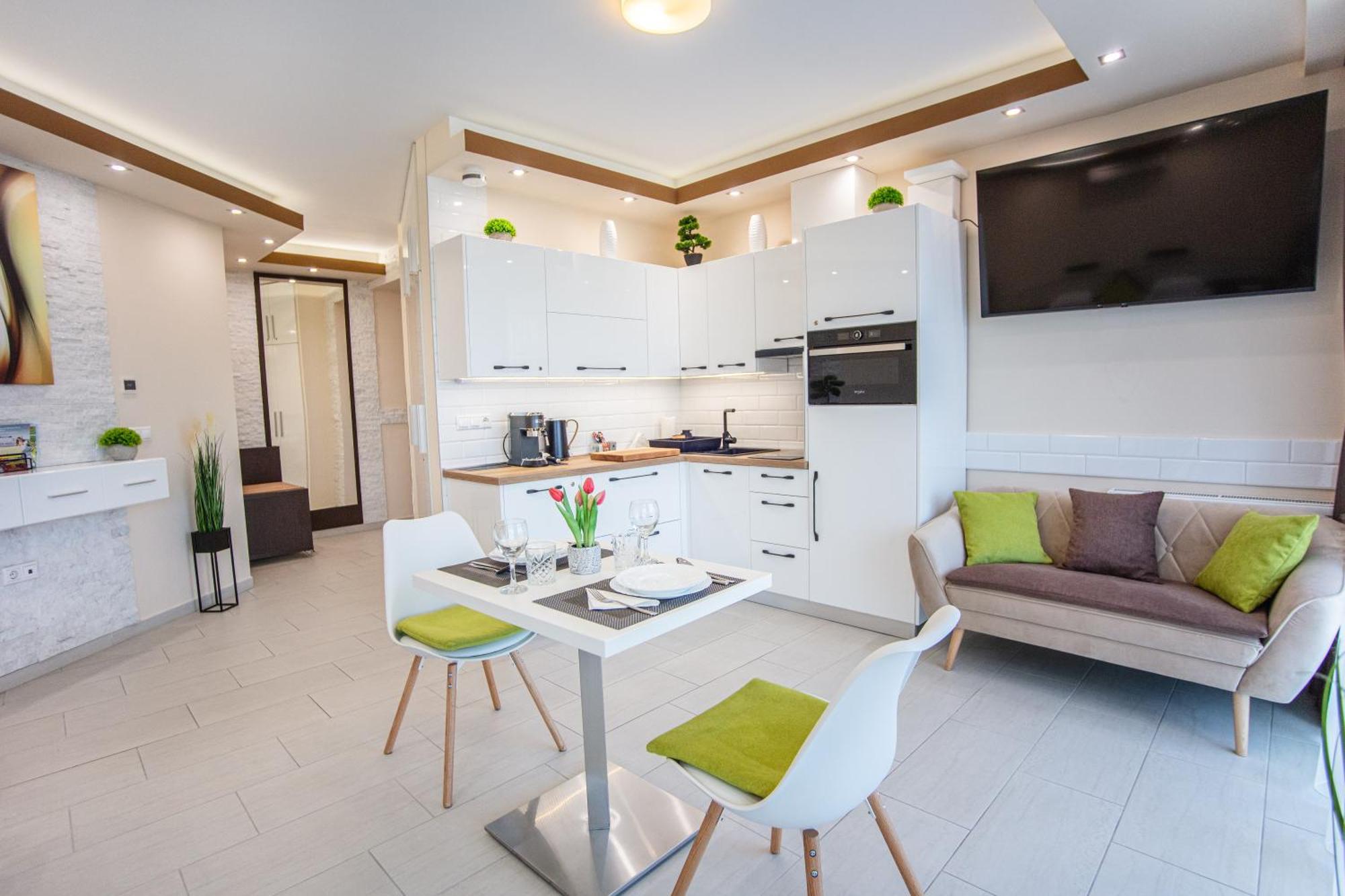Nemeth Apartmanok Sarvar Ngoại thất bức ảnh