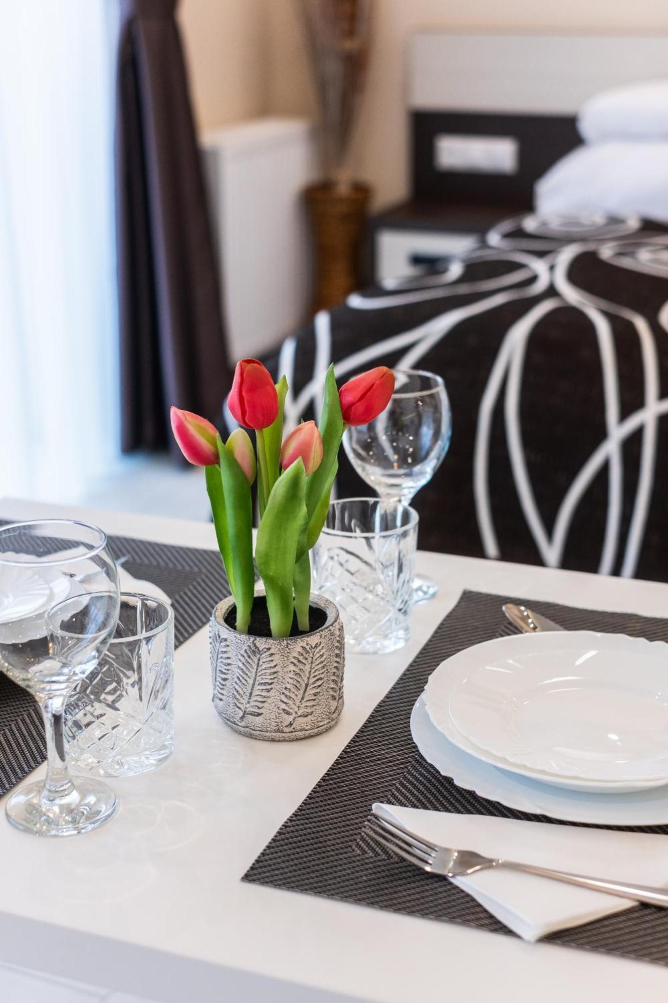 Nemeth Apartmanok Sarvar Ngoại thất bức ảnh