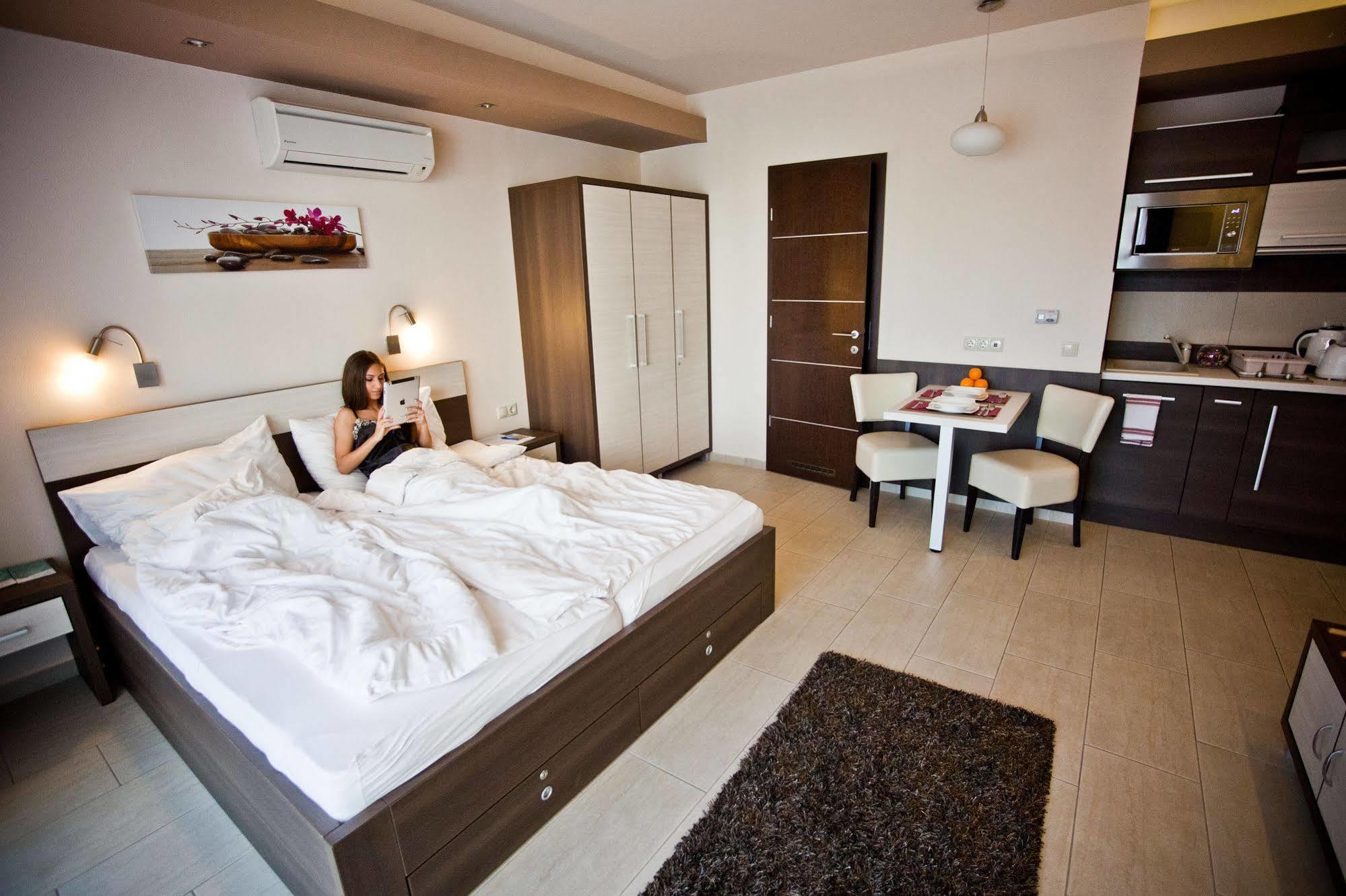 Nemeth Apartmanok Sarvar Ngoại thất bức ảnh