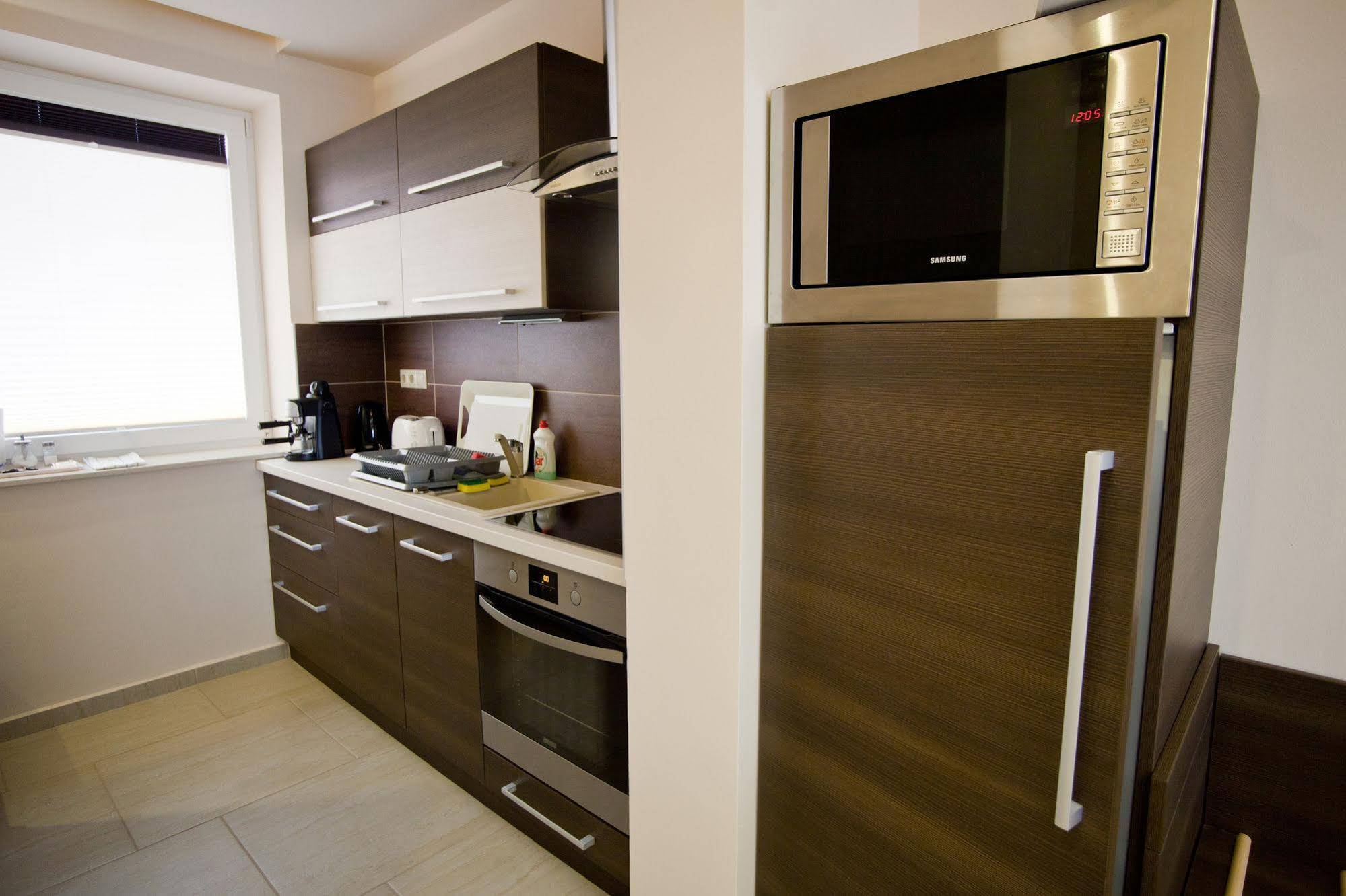 Nemeth Apartmanok Sarvar Ngoại thất bức ảnh