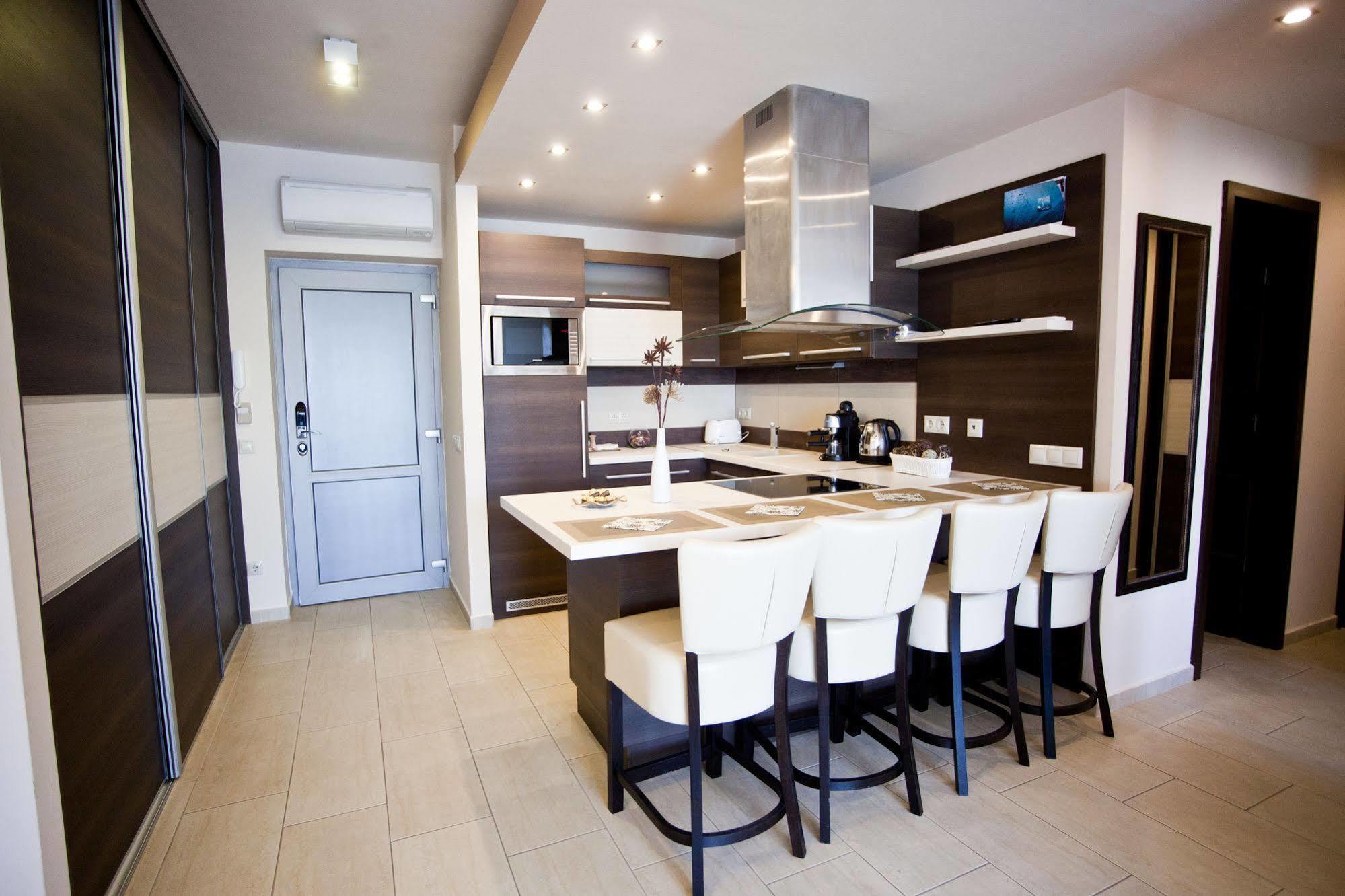 Nemeth Apartmanok Sarvar Ngoại thất bức ảnh